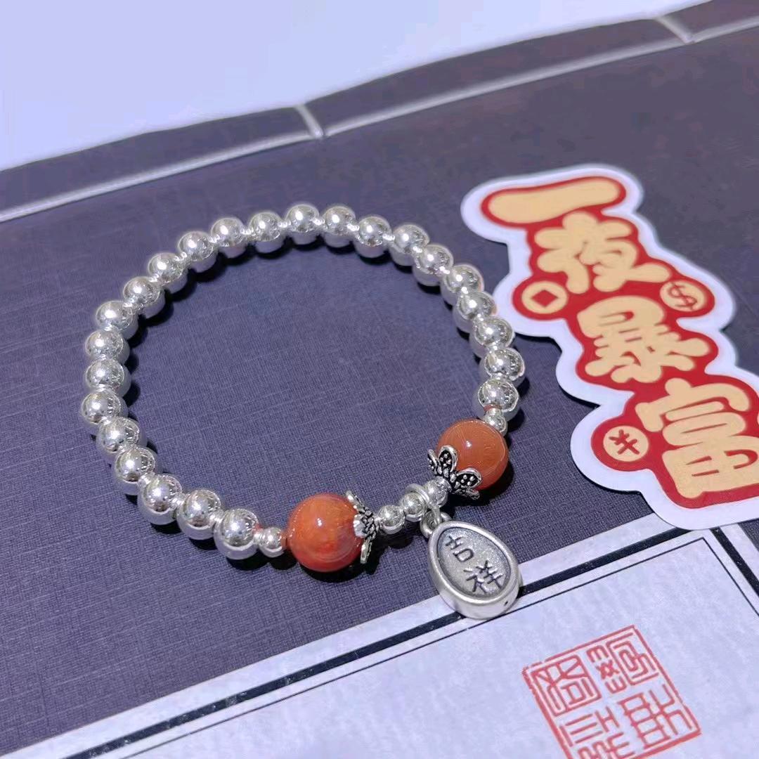 宜阳县盐镇新利箱包