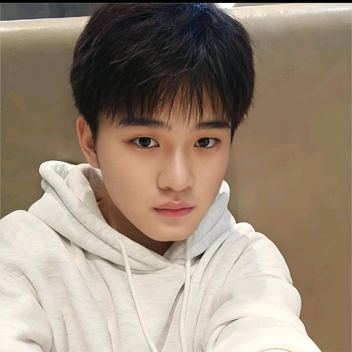 天山雪鹰🌈🌈