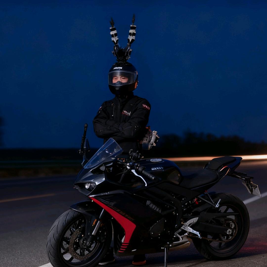 等风来不如追风去🏍️