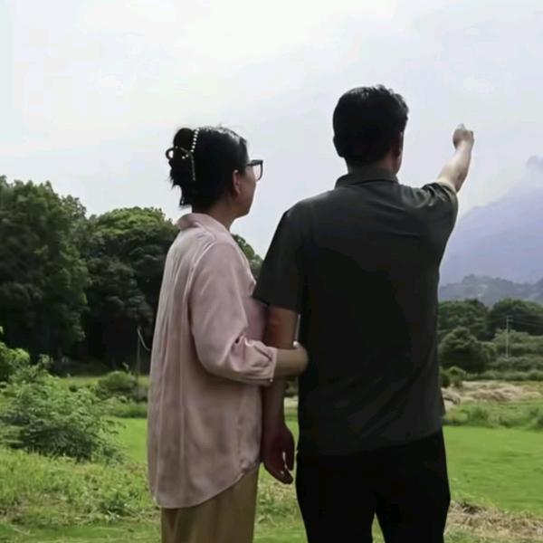 兄妹齐心❤️