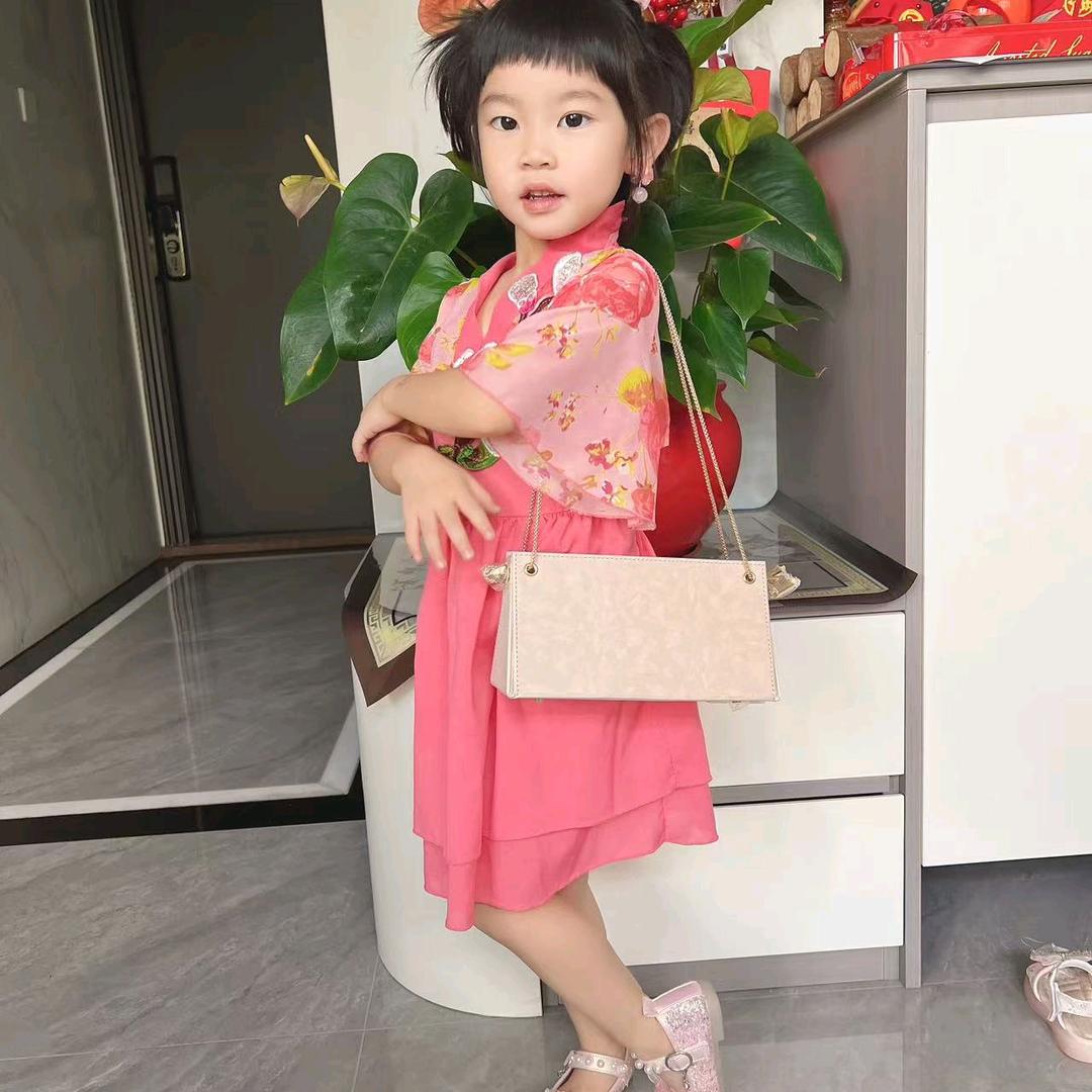 芽哥
