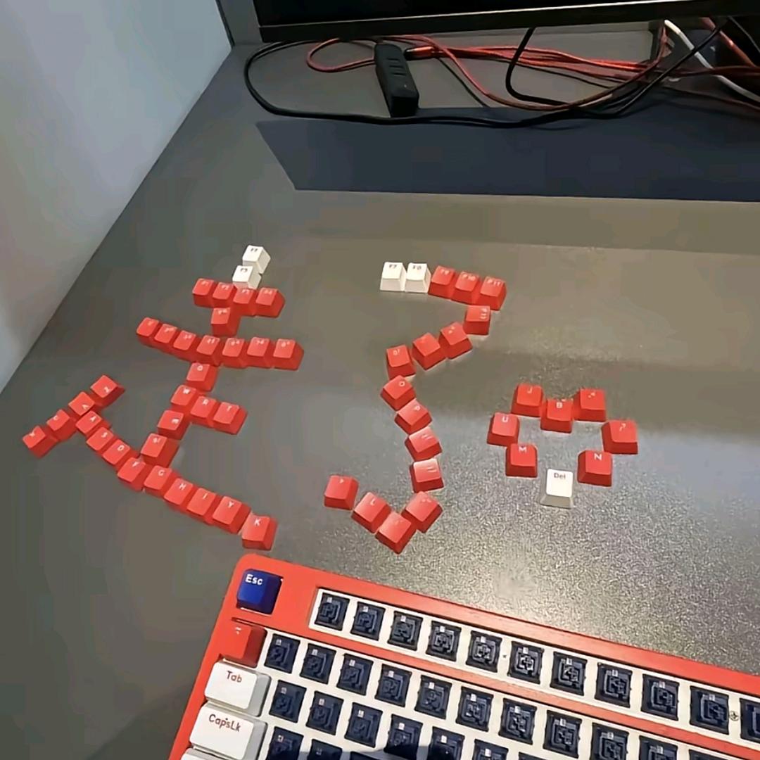 西西.