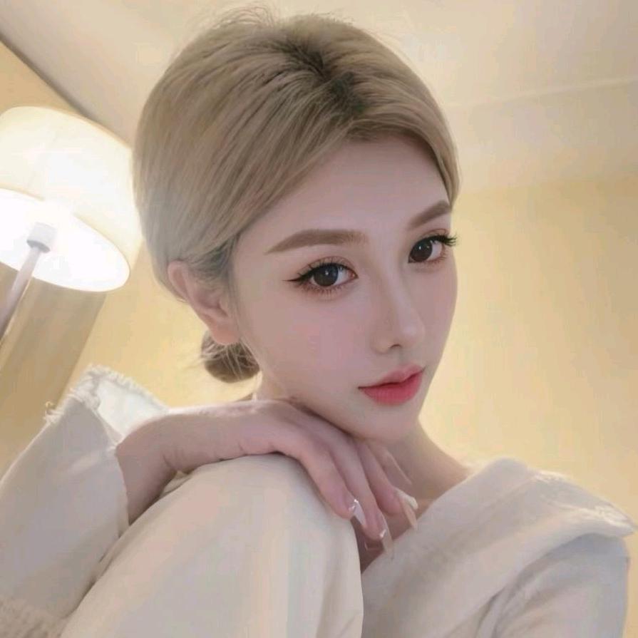 ୧⍤⃝回城补个妆づ