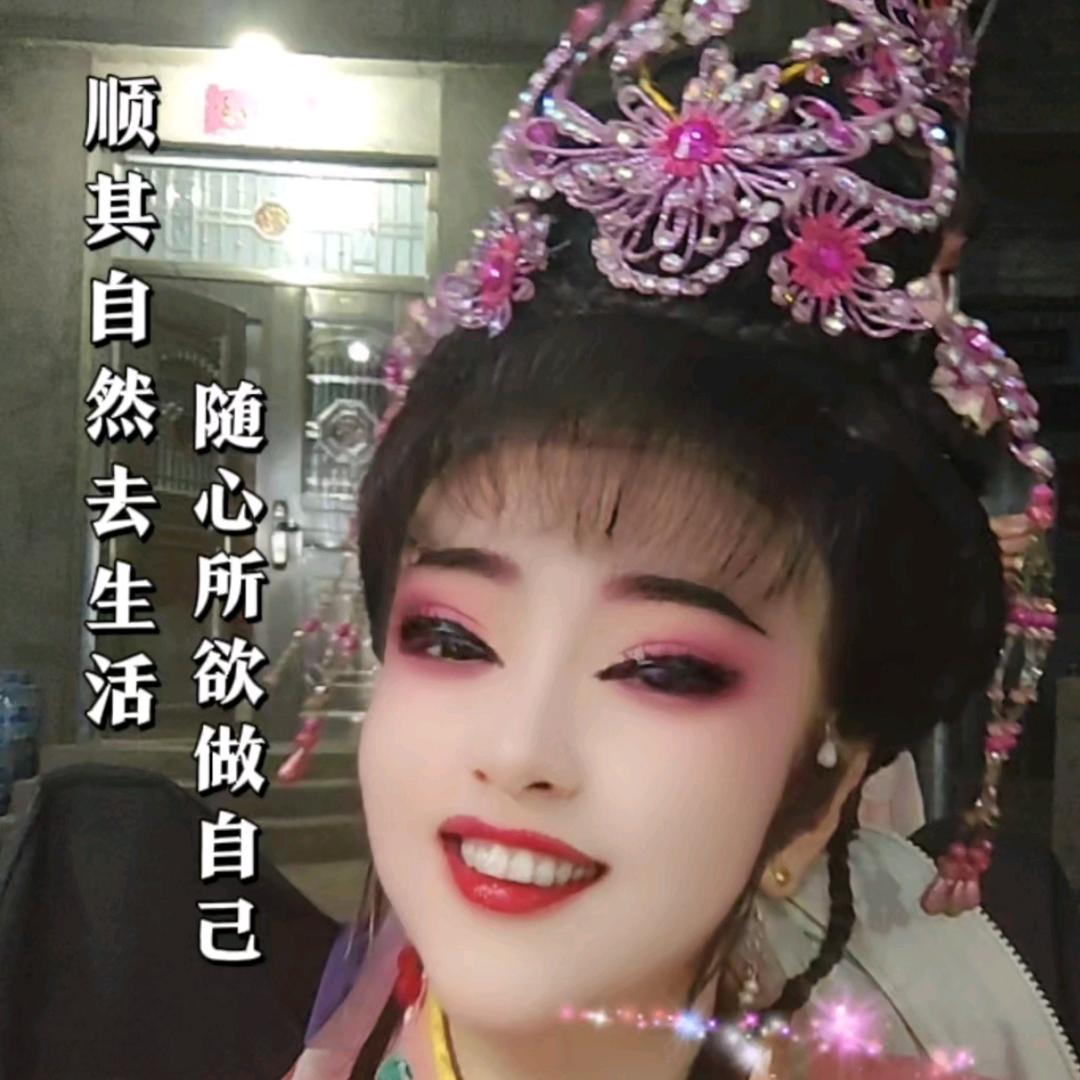 ✨✨🎇月来玥好🎇✨✨