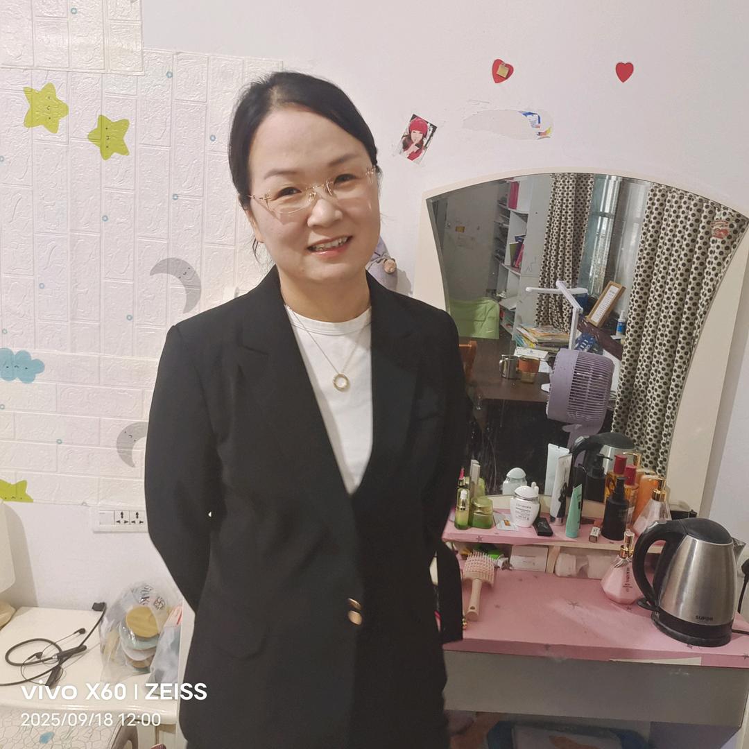 张坤