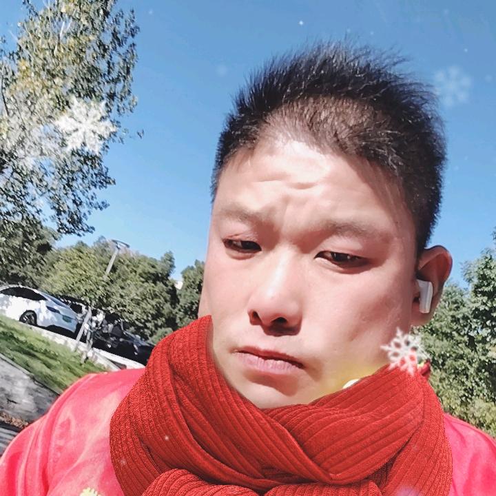 人生苦短小酒倒满