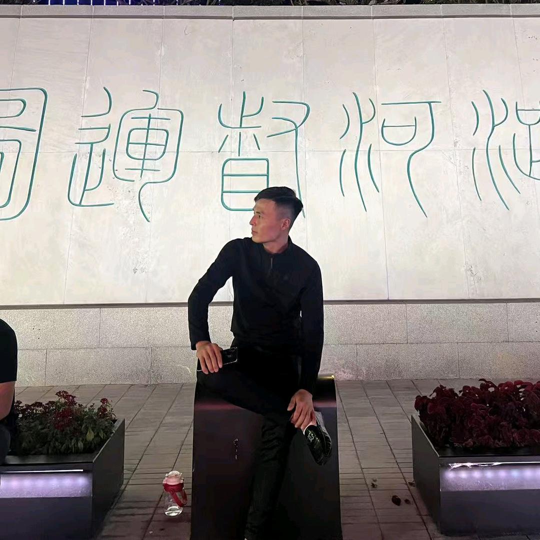 王龙！