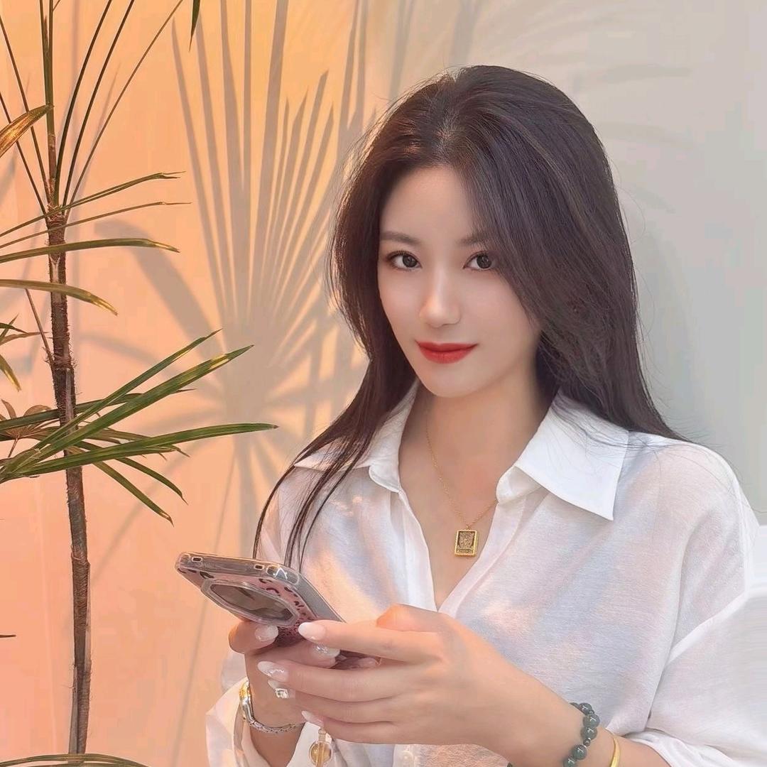 👑 任𝓡𝑒𝓃 ᥫᩣ