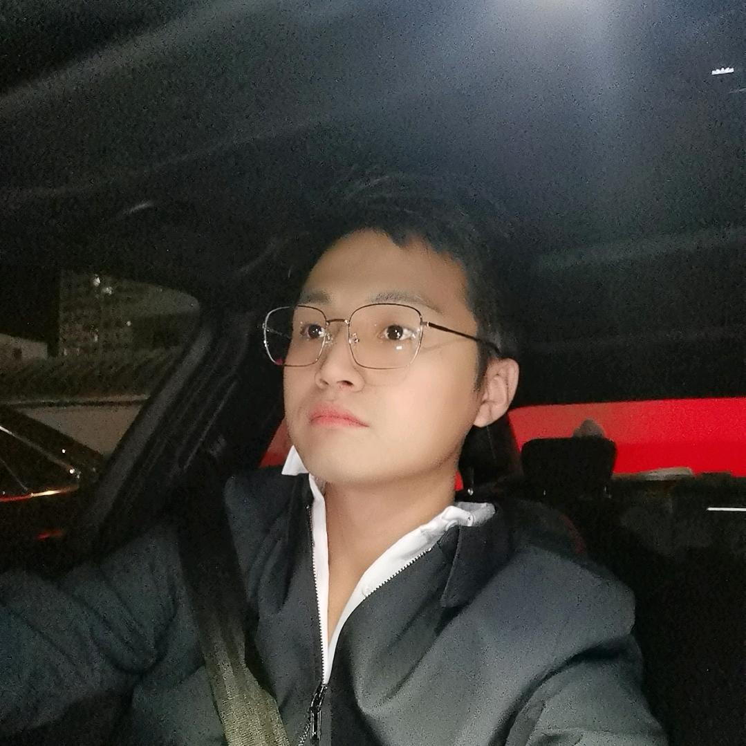 驴哥做餐饮。