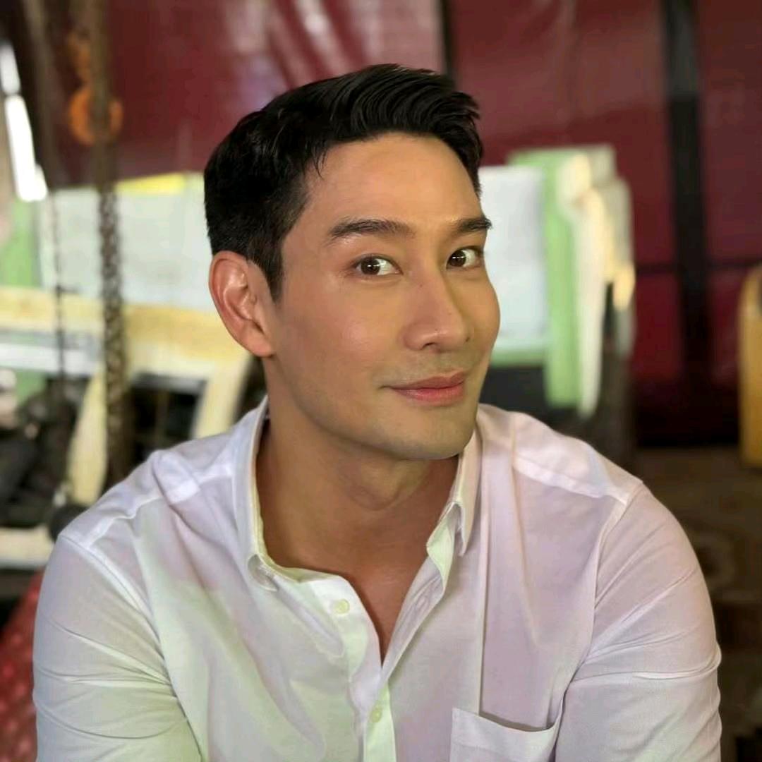 ณวัฒน์ กุลรัตนรักษ์