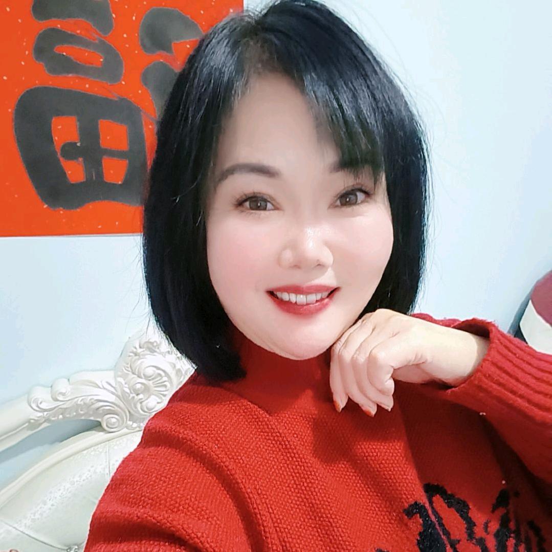 明晨紫月
