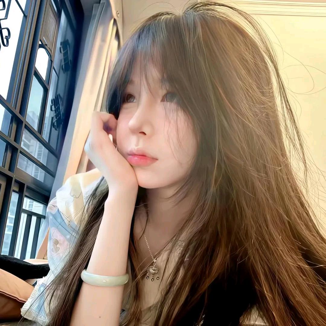 ༺ཌ女༒神ད༻