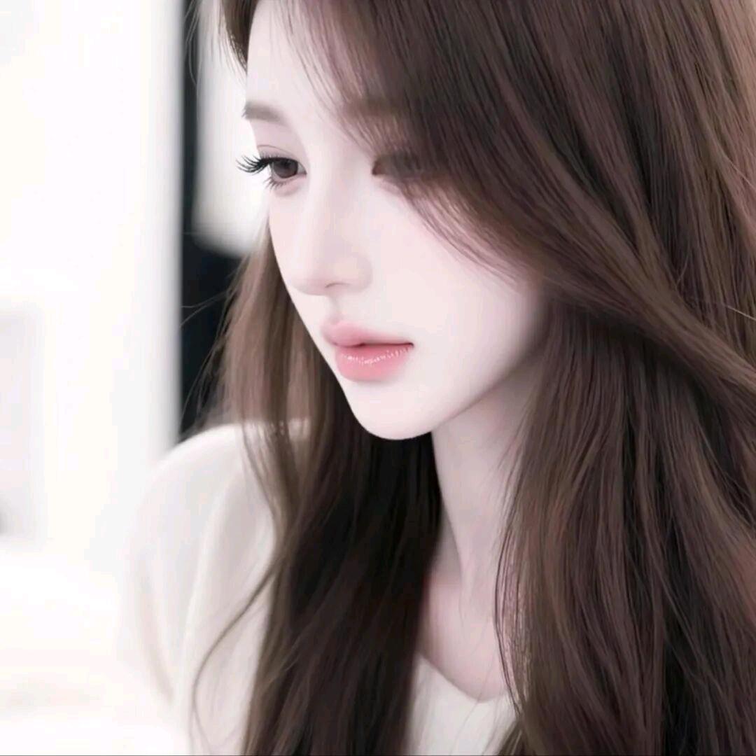 不知名美女
