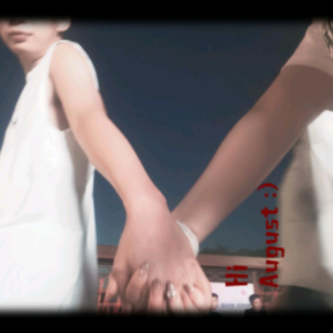 卖导弹的小女孩