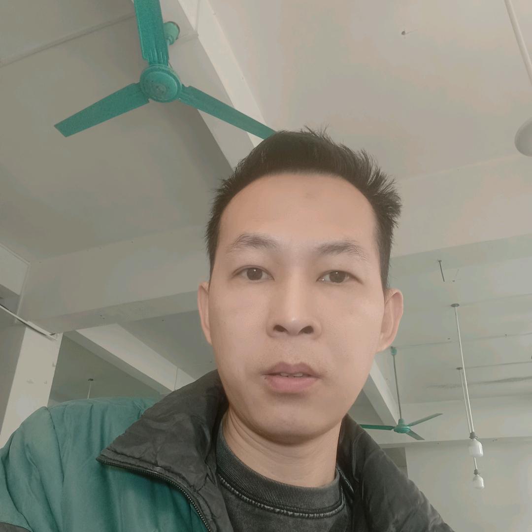 利新 生产厂家直播间