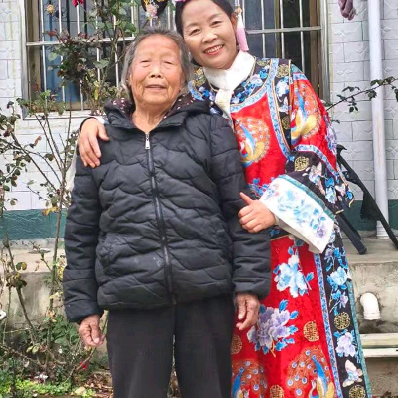七零后（玲姐）