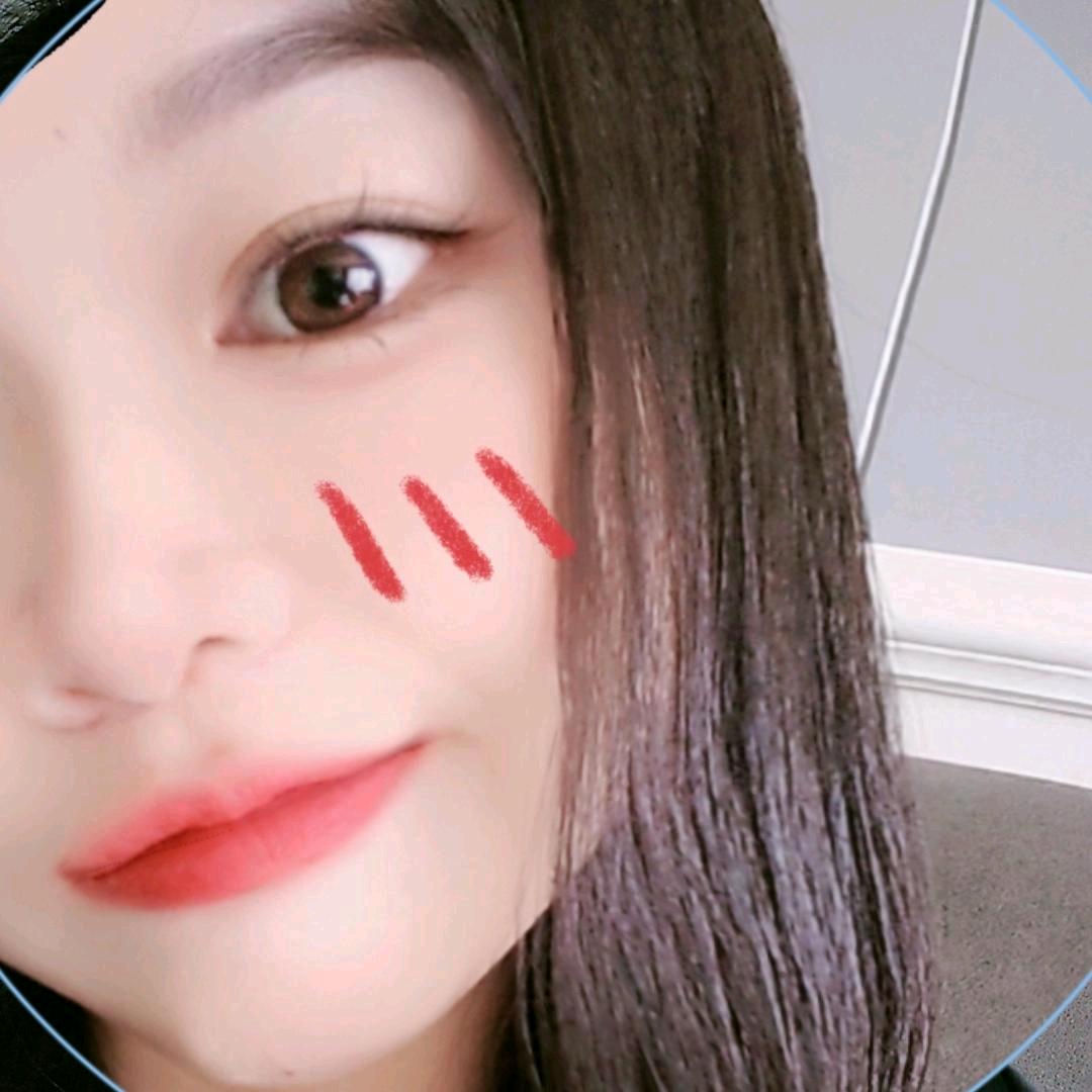 姣