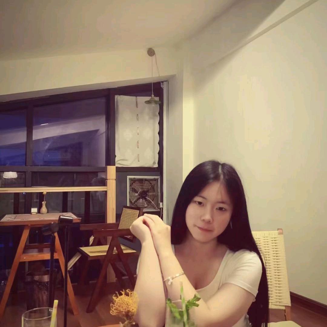 默默