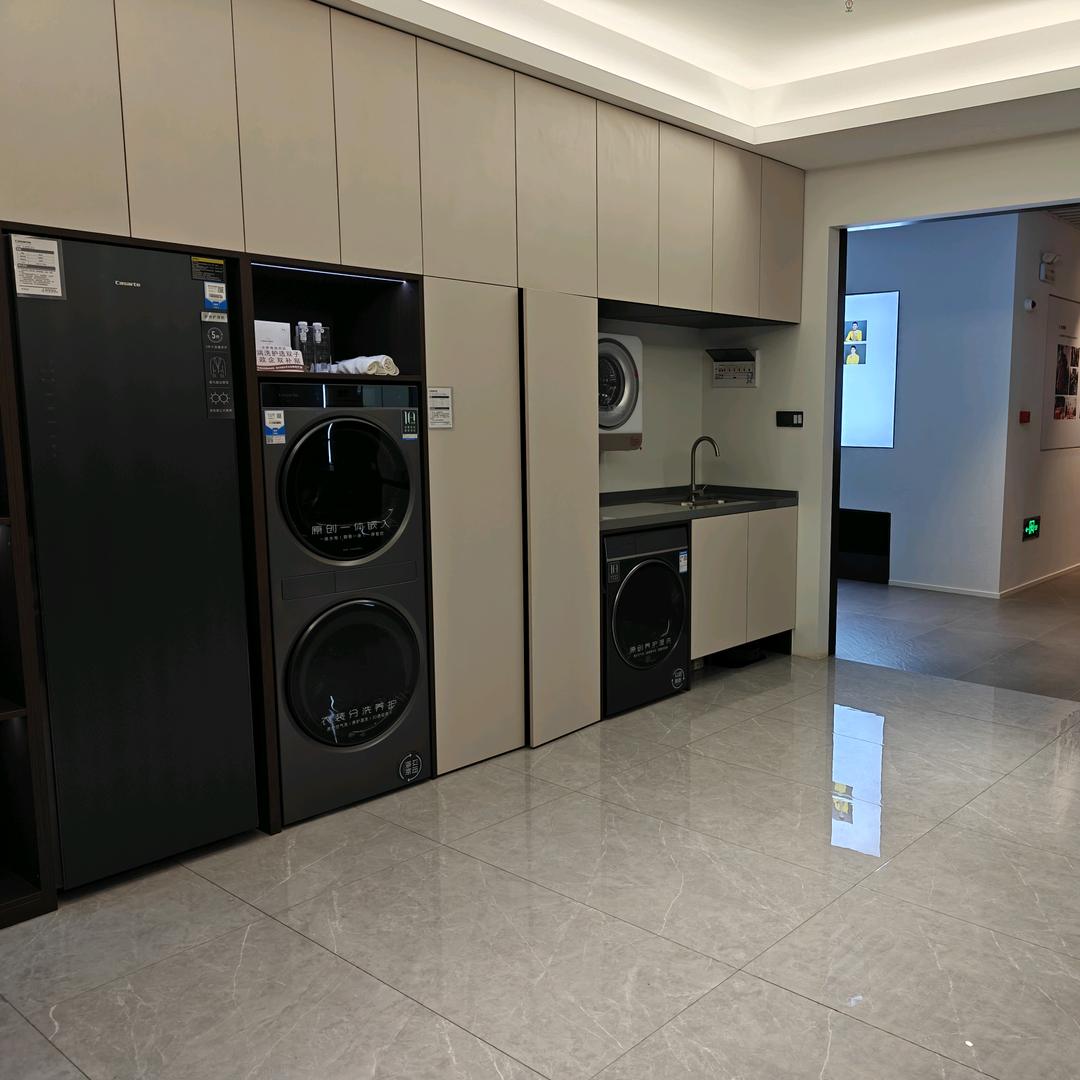 世纪金源居然之家海尔卡萨帝体验店