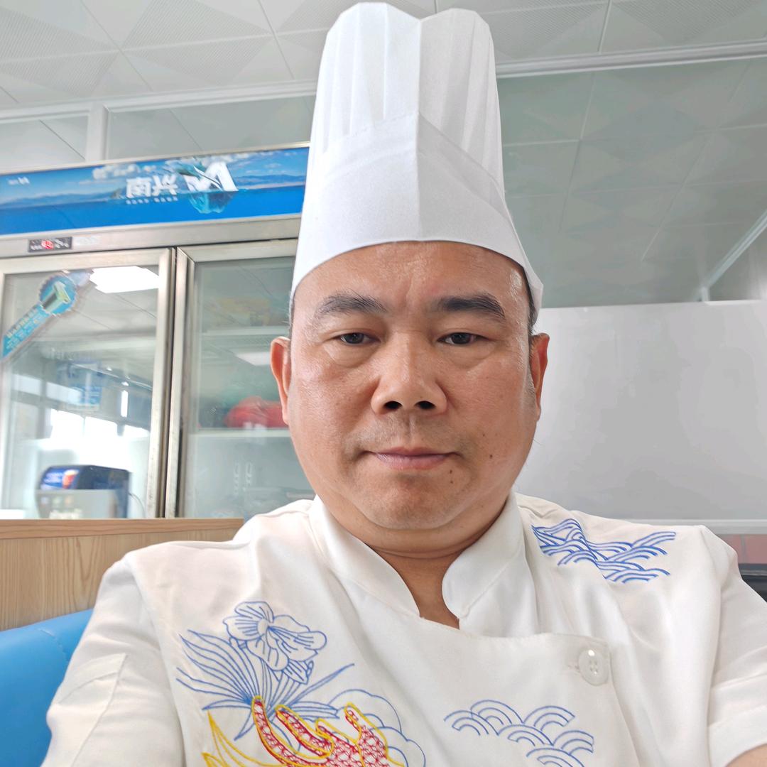 鲈鱼公馆黄大仙(搞笑比做鱼更在行)