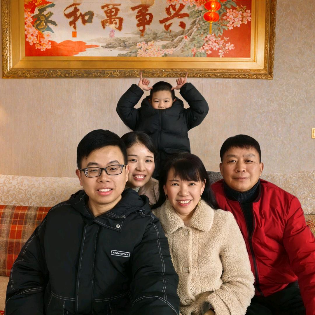 999一见你就笑❤️
