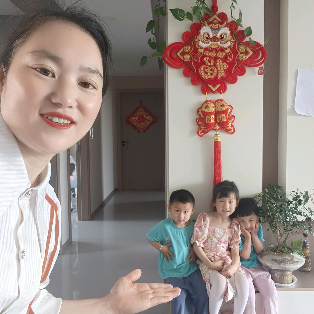 贵州的姑娘 陕西的媳妇 家有三个宝