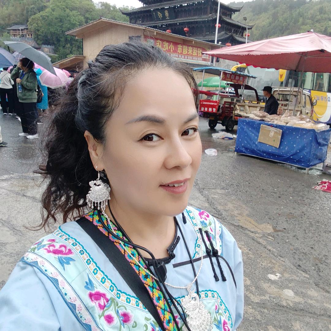 不一样的烟火