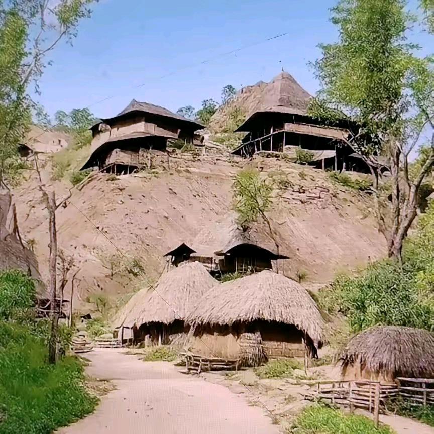 L 先生⫍ ⃢👁ܫ👁⃢ ⫎