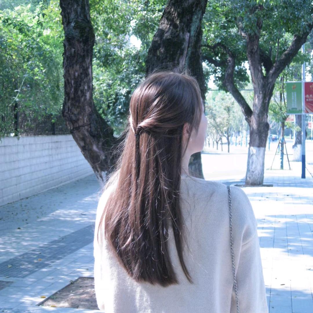 L  多多老师