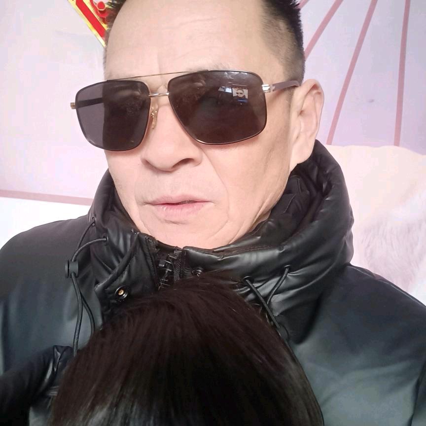 河南震哥