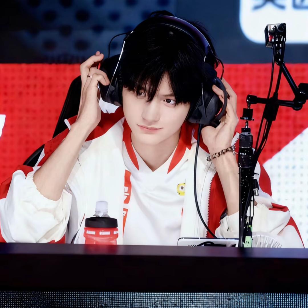 96岁纯情美少女