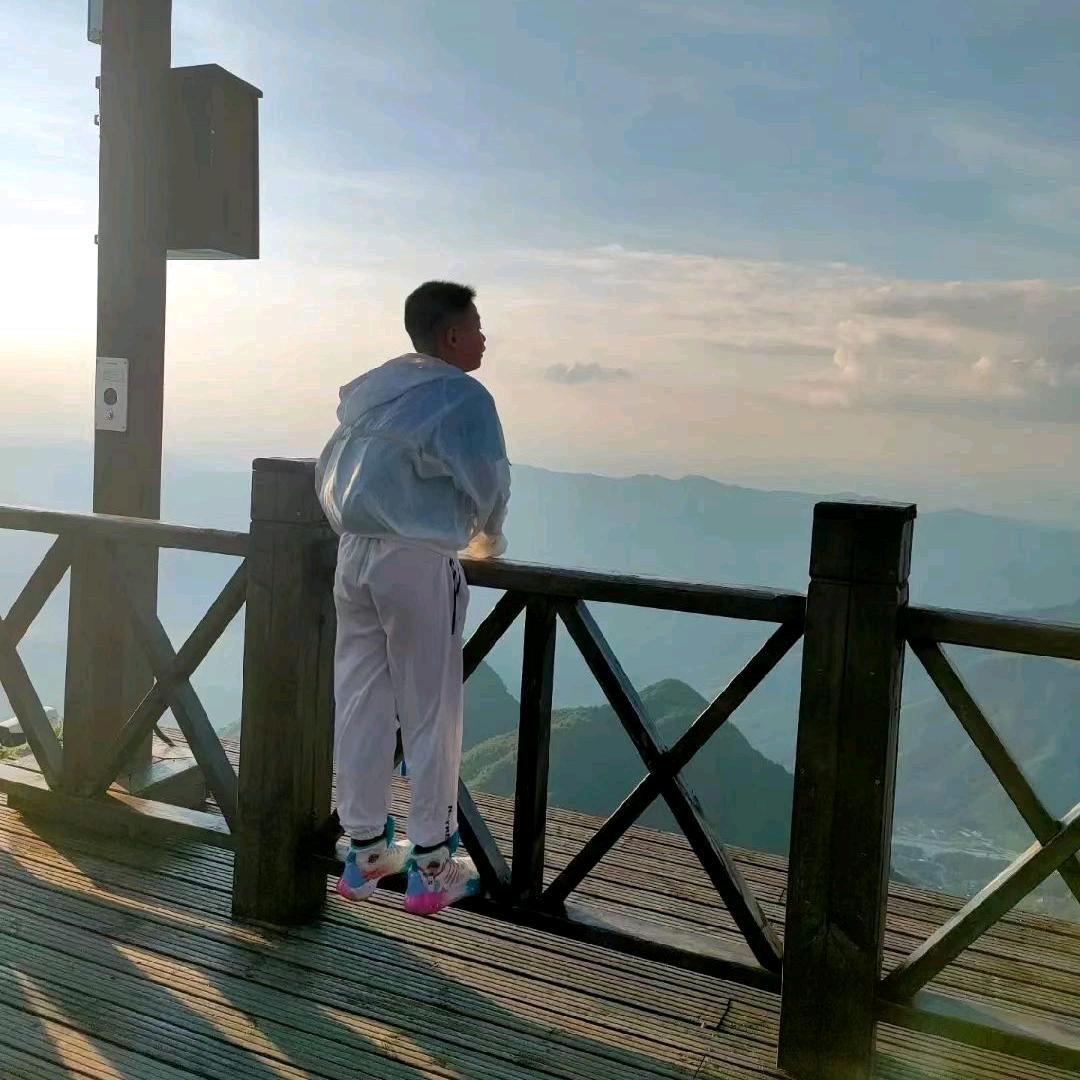 红