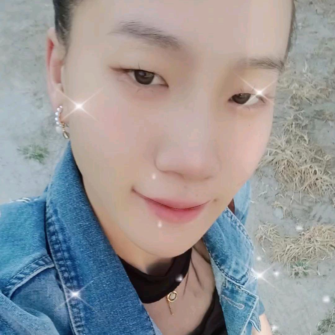 ˚𑁍ࠬܓ˚今生靠自己霞霞👑꧀ᩚ࿐