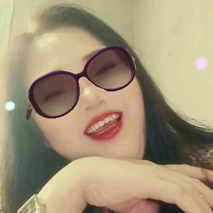 杨红