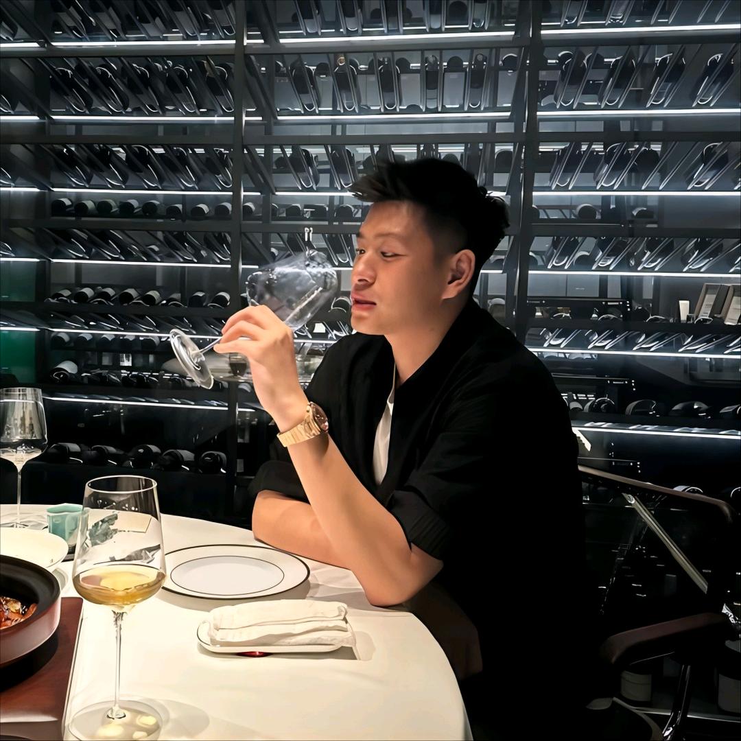 MBNL-F 秦磊每日穿搭