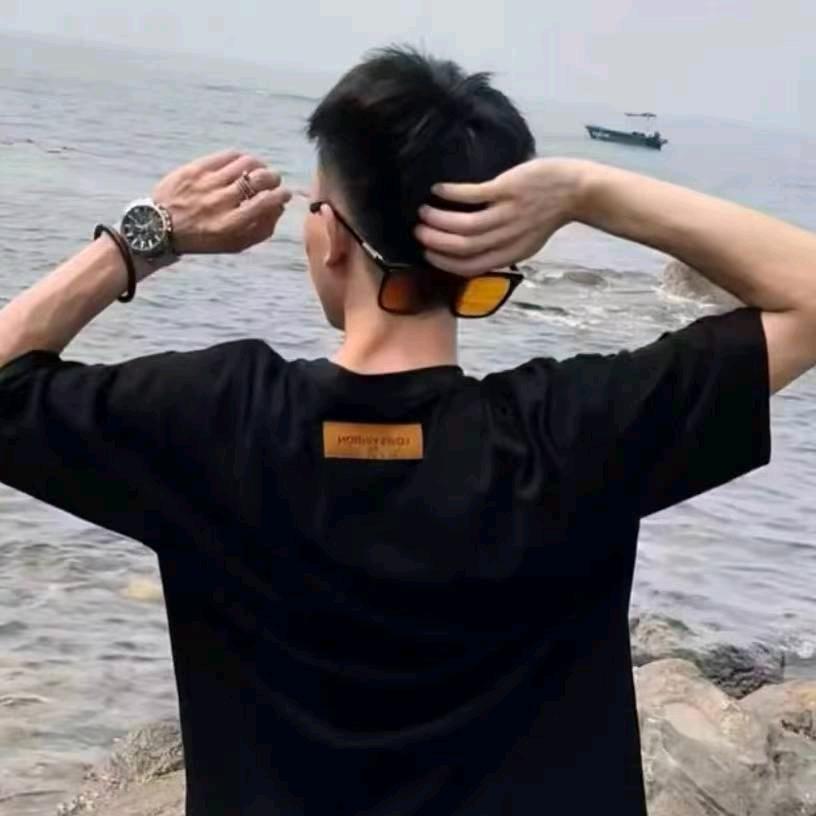 男