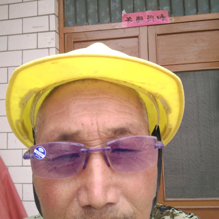 光头強