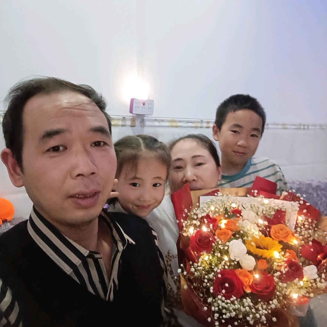 杜家三少爷