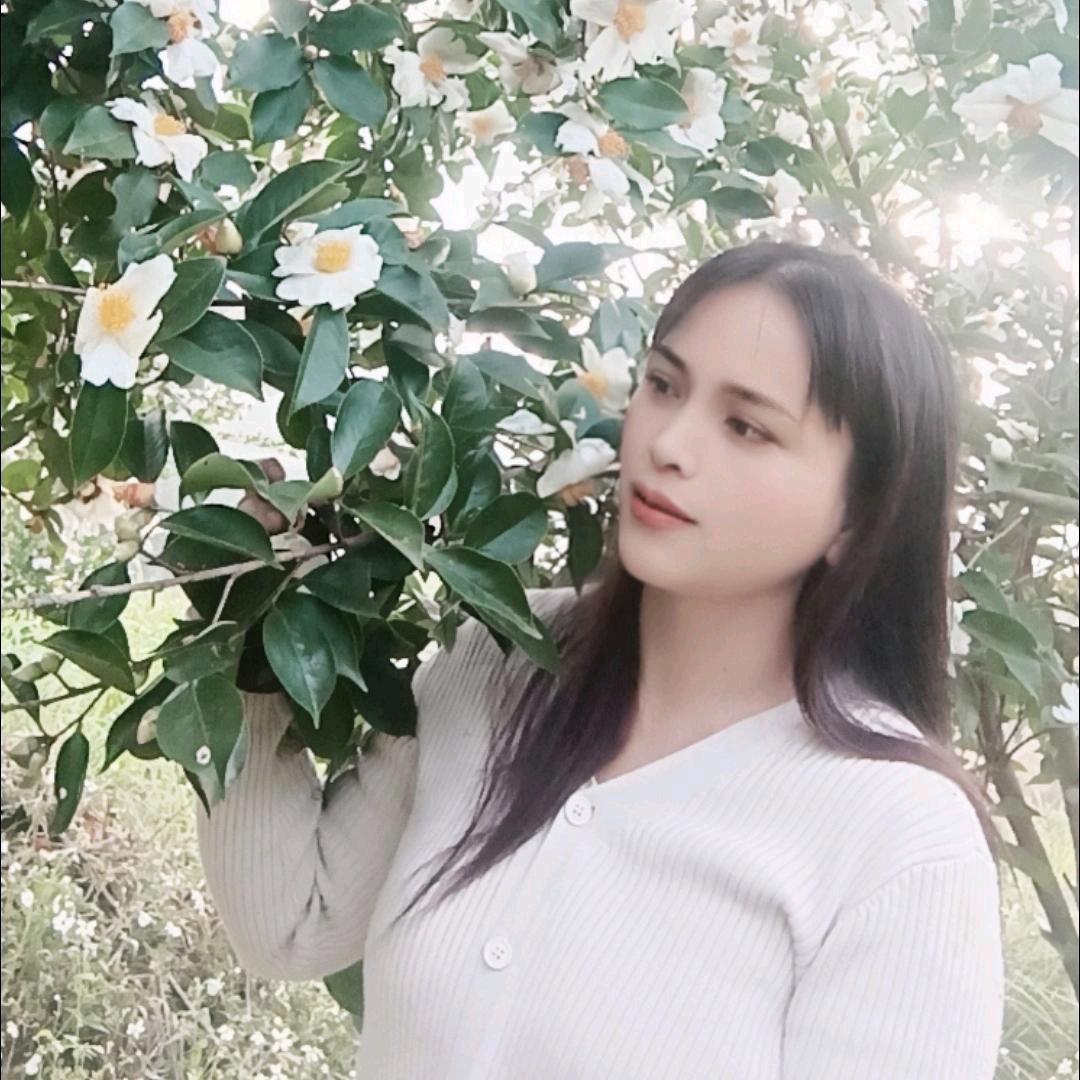 ℋღ᭄红陈🍒有你💞࿐