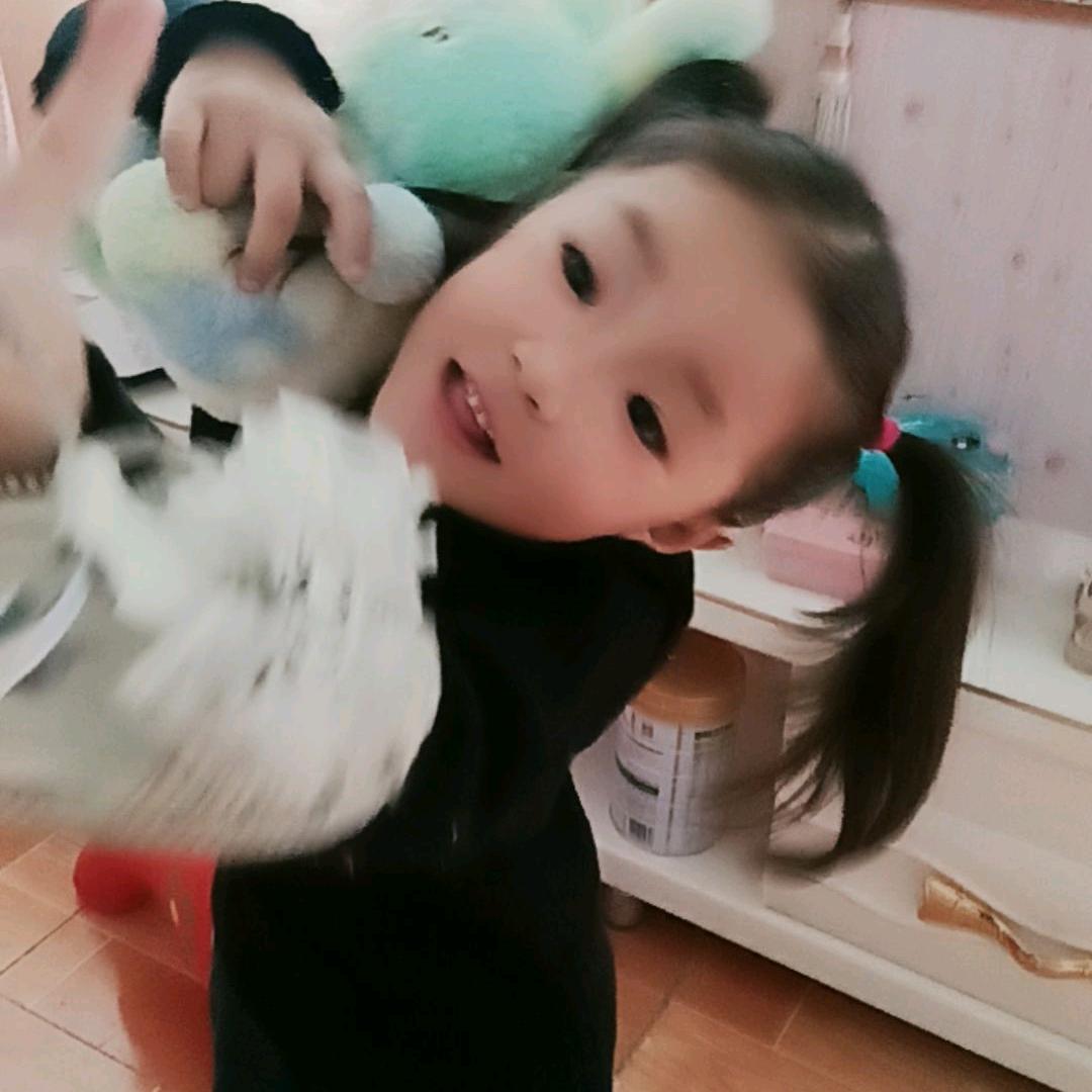 婧伊奶奶