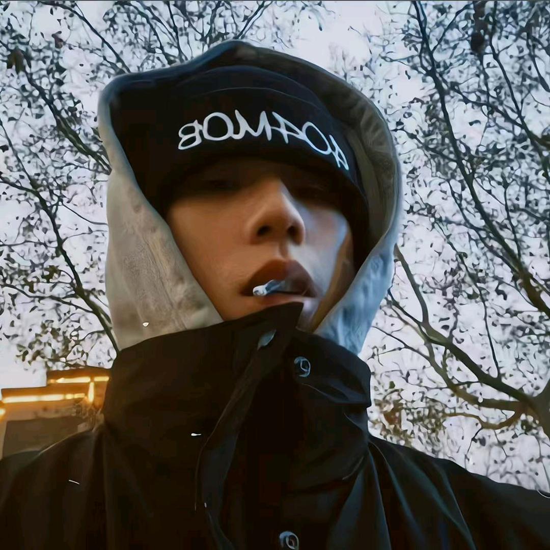 爱我的猫不爱我