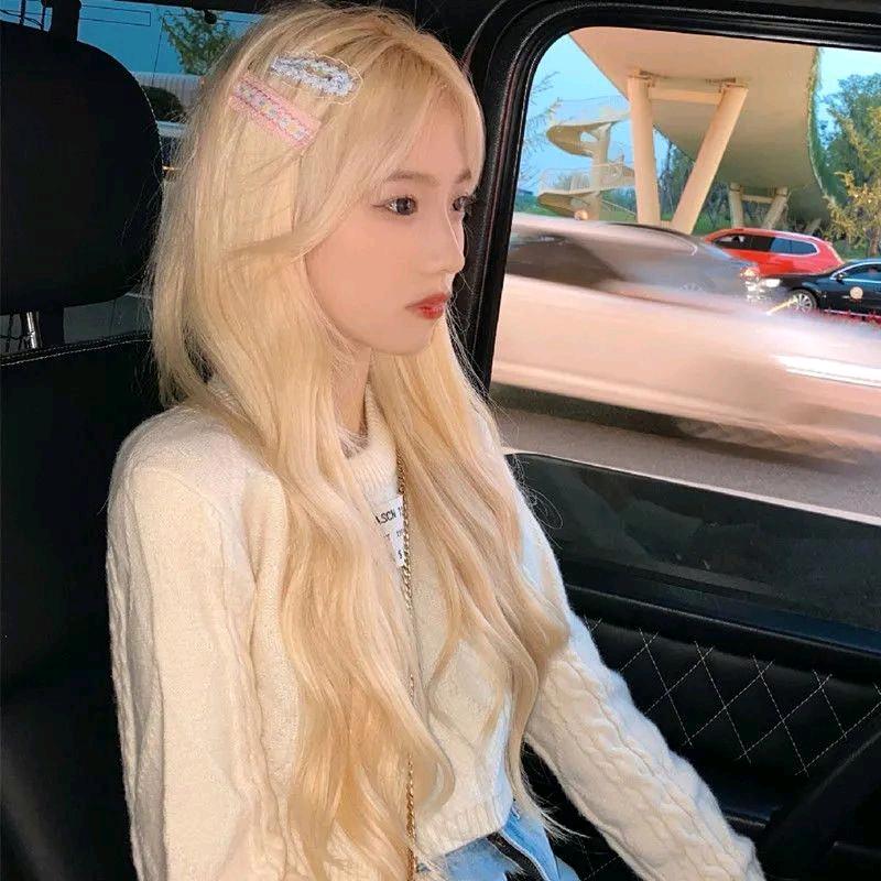 爱随浪花漂去远方