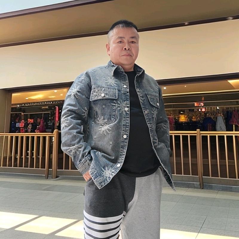 华韵时装批发工厂店