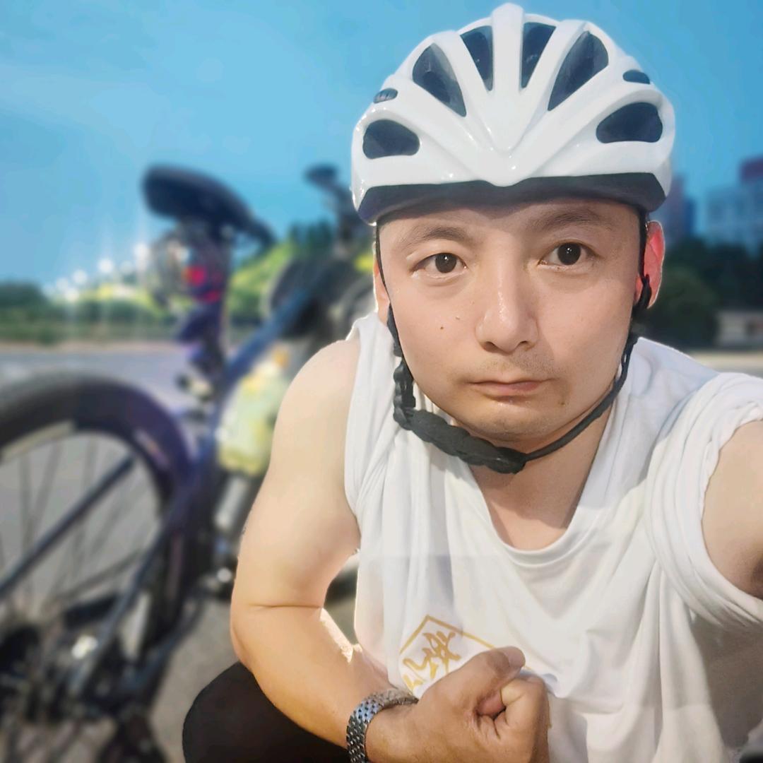 焦作–2025“职场攻坚手·骑跑磨砺志”