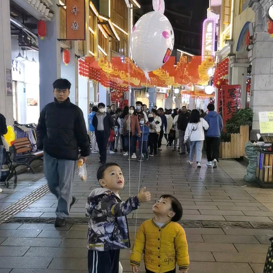 成都于于🐲