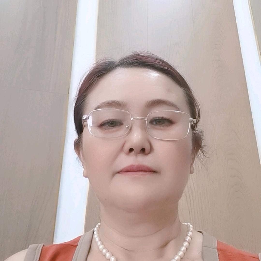 冷娅飞