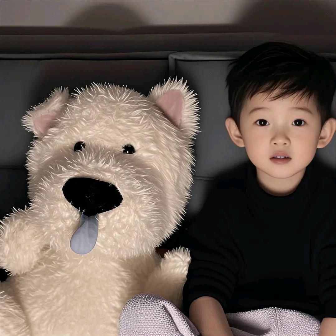 ༀ爱ༀ哭ༀ之ༀ人