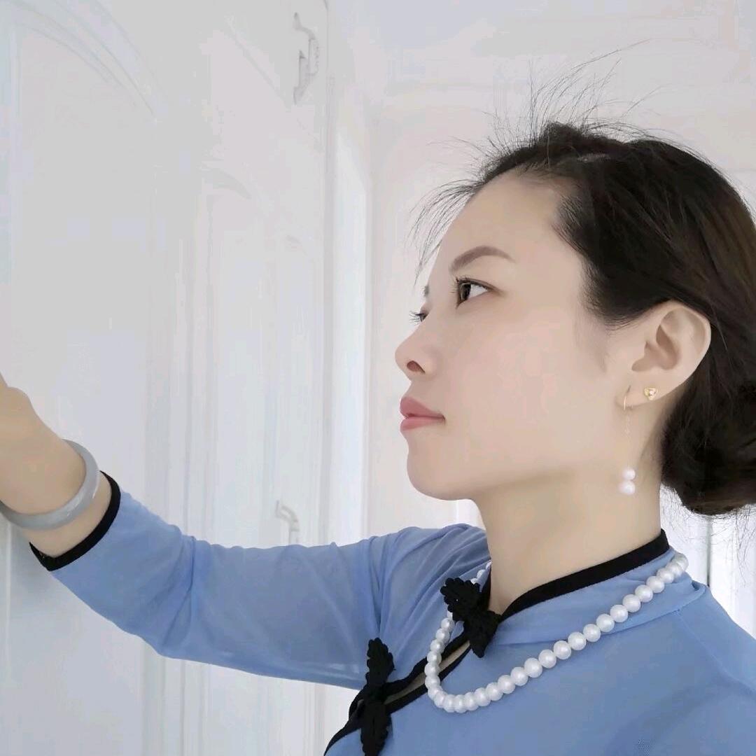 曹意很哇塞