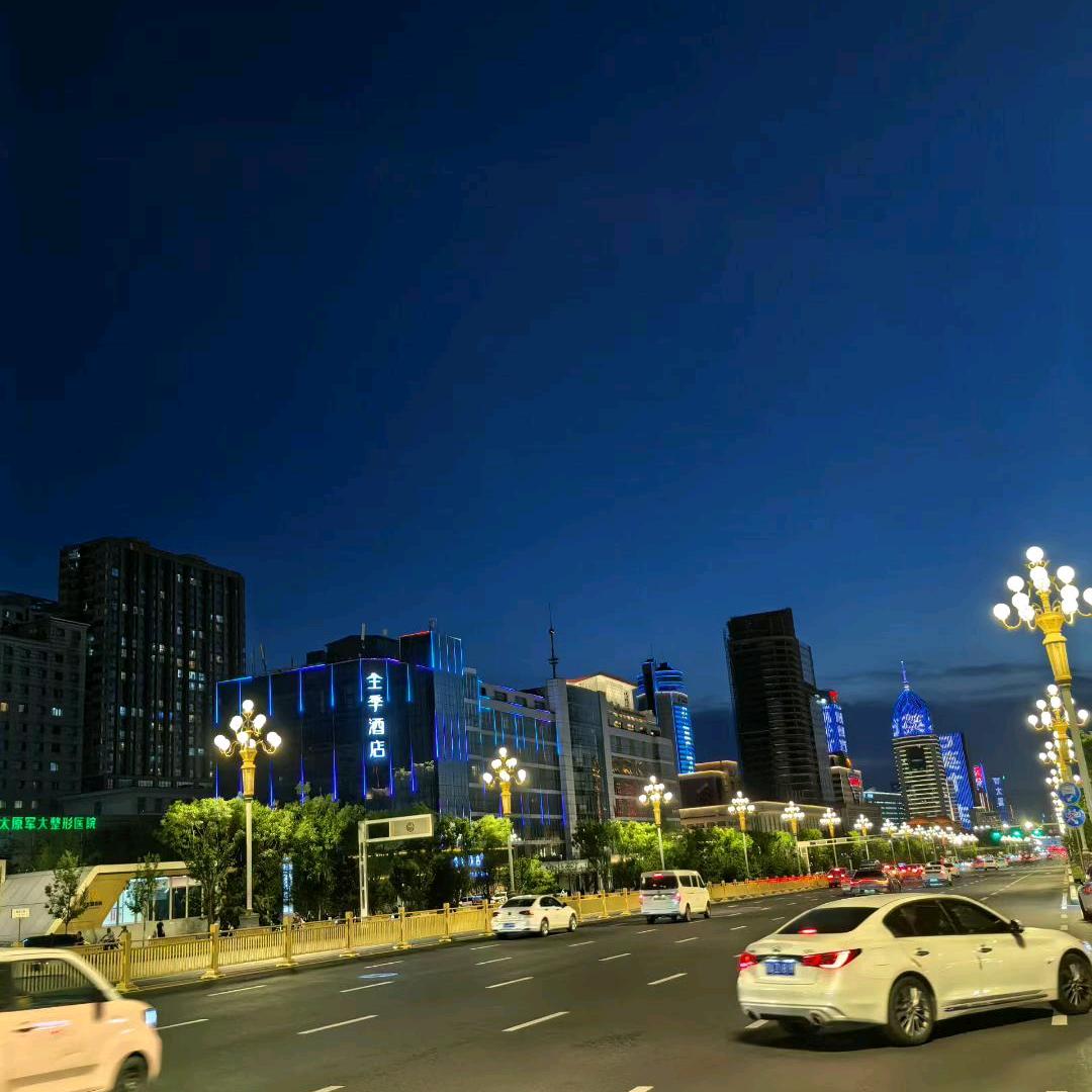 白世青