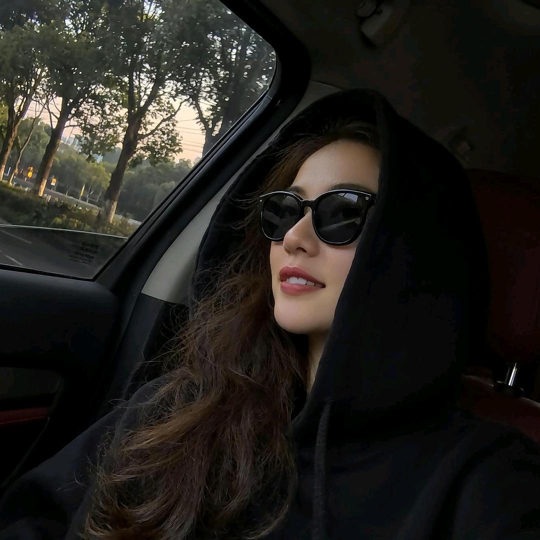 ꧁꫞羊羊得亿꫞꧂